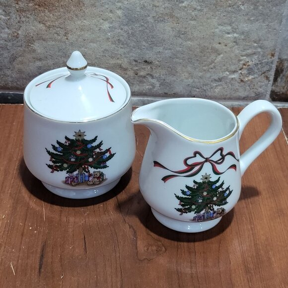 Christmas Tree & Ribbon Covered Sugar Bowl & Creamer Japan - Picture 12 of 13
